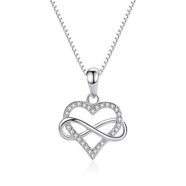 COLLAR DE CORAZON INFINITO