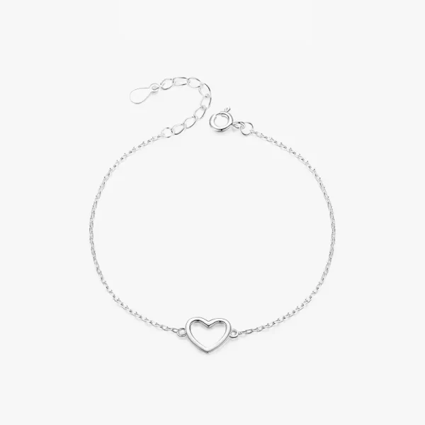 Pulsera de plata con dije de corazón